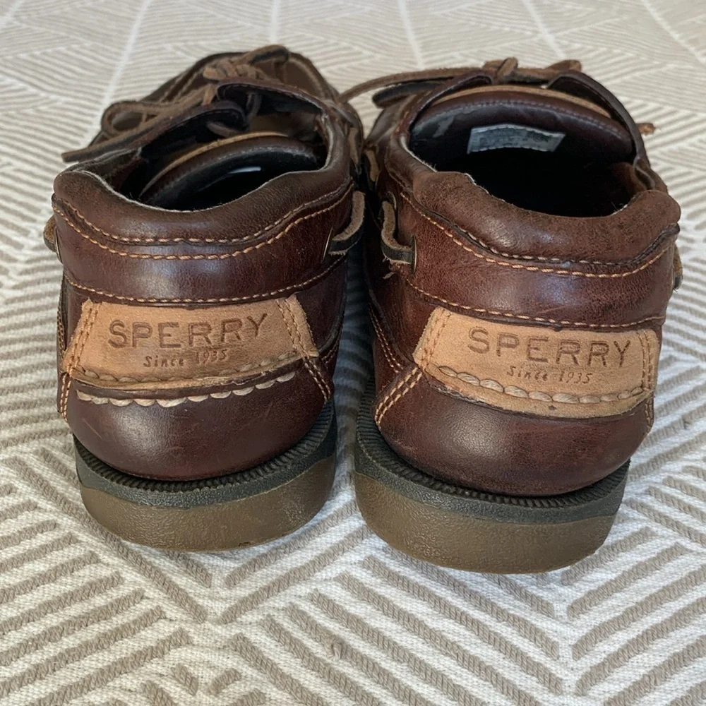 Mens Sperry leather loafers size 10.5 wide